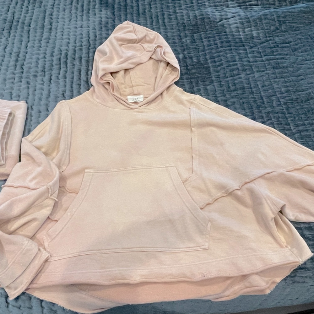 Chelsea & Violet sweatshirt & sweat pants. GUC